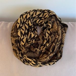 Michael Kors Infinity Scarf